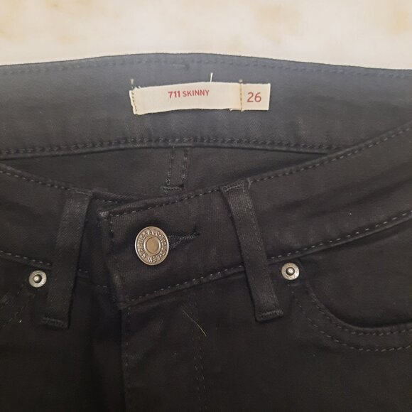 NWOT❗️Levi Strauss & Co. 711 Skinny Jeans Mid Rise W26 L30. - Picture 2 of 4